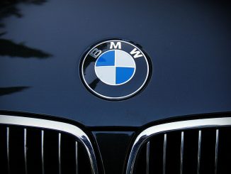 логотип BMW